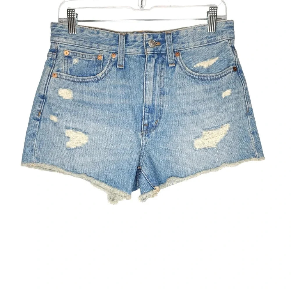 Madewell Relaxed Denim Shorts in Renfield Wash Destructed Edition